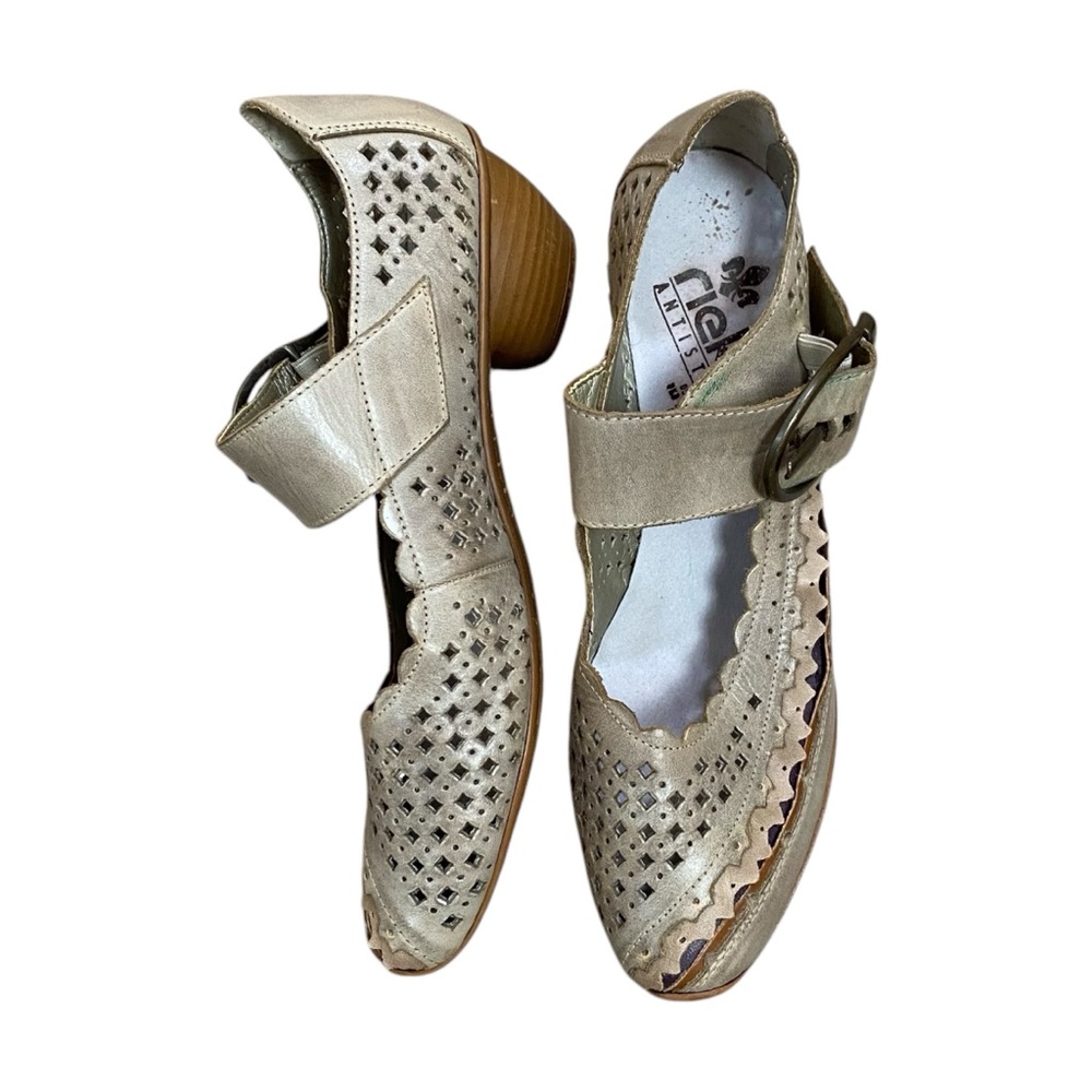 Rieker Taupe Mary Jane Pumps Size 40